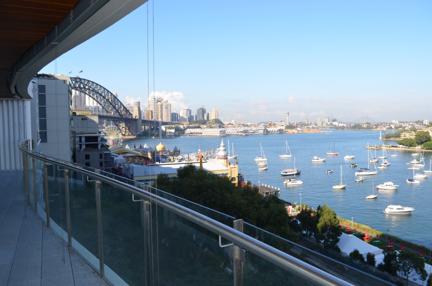 Cliff Street property balcony with harbour view
